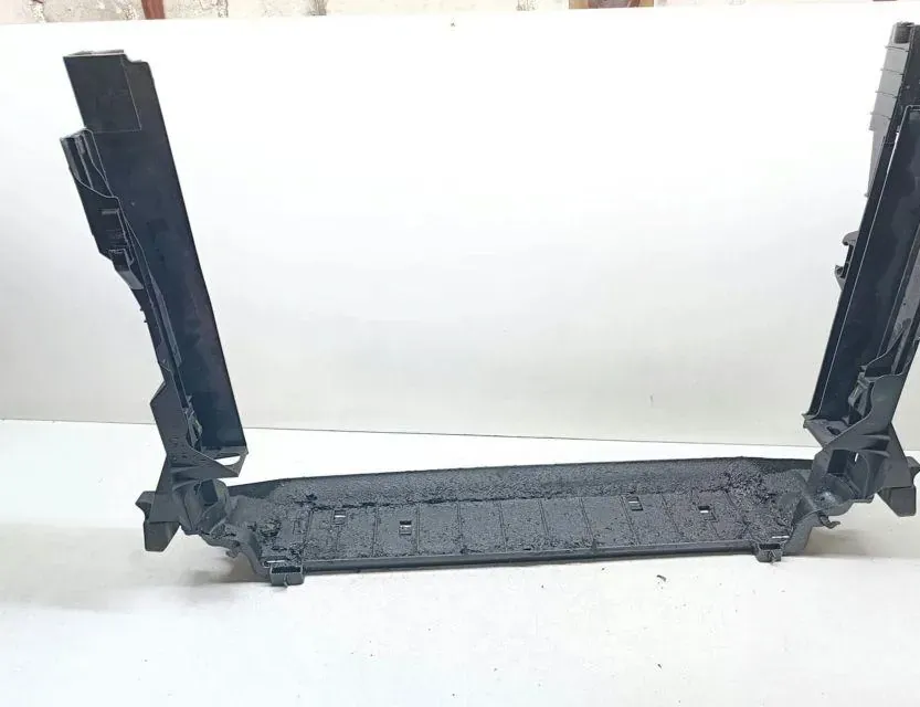 BMW X5 E70 (2006-2013) Slam Panel Frame Plastic Trim 7586775 33660959