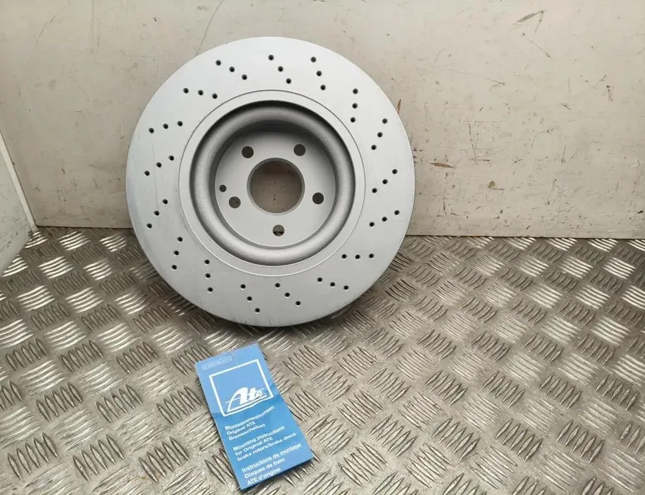 MERCEDES-BENZ S-Class W220 (1998-2005) Front Right Brake Disc 2204212512,24013201151 34990584