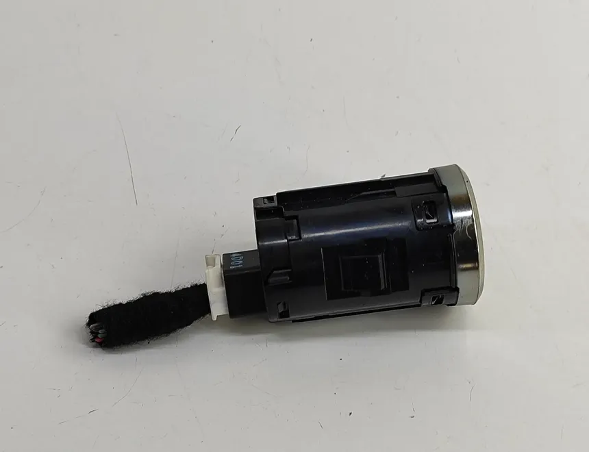 MAZDA CX-30 1 generation (2019-2023) Ignition Button BDGG-66-3S0A 29831738