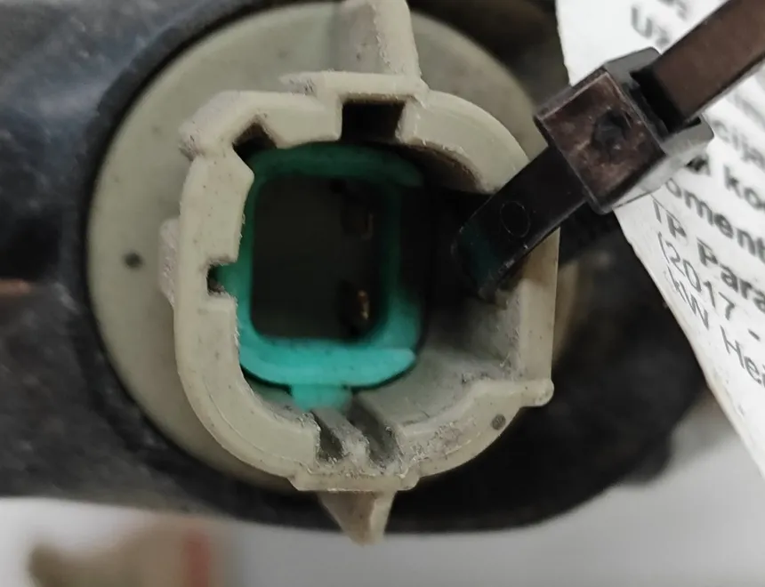 NISSAN Leaf 2 generation (2017-2023) Rear Fog Light 26580ED50A,26580-ED50A 30192517