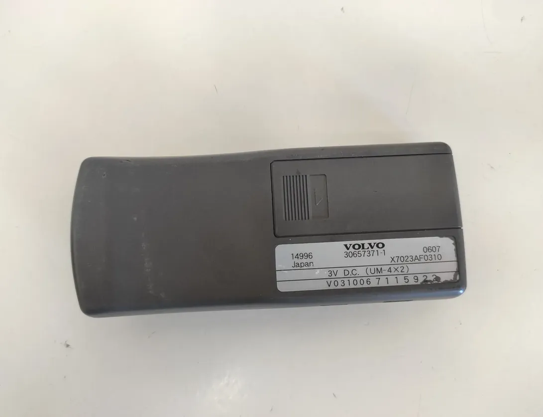 VOLVO XC70 2 generation (2000-2007) Switches X7023AF0310,V0310067115922,306573711 20364285