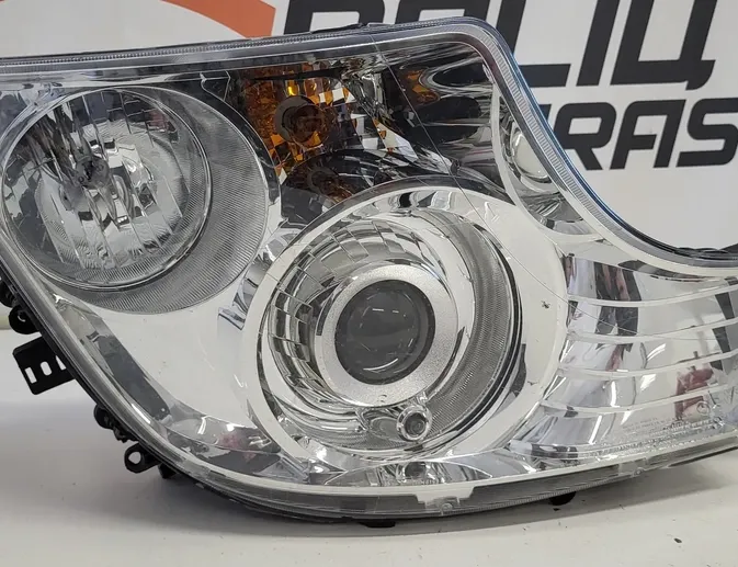 MERCEDES-BENZ ACTROS MP4 (2011-present) Front Right Headlight A9608200739 34021353