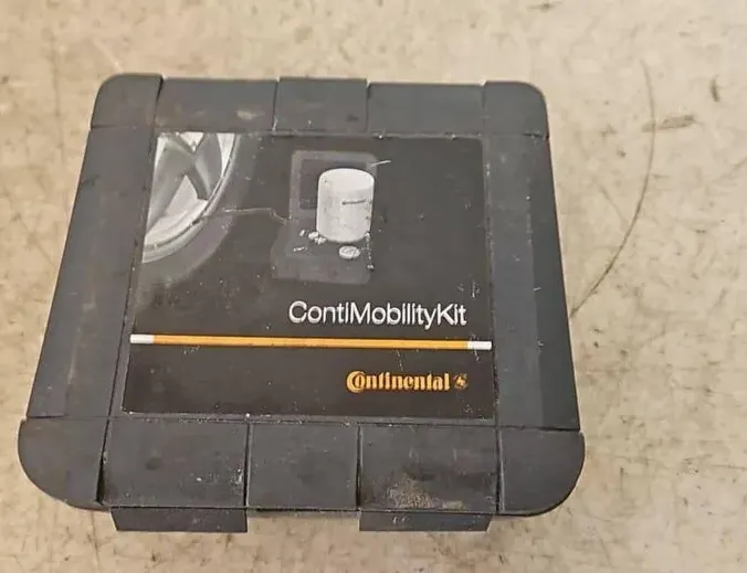 VOLKSWAGEN Bora 1 generation (1998-2005) Tire Compressor 30165 34691905