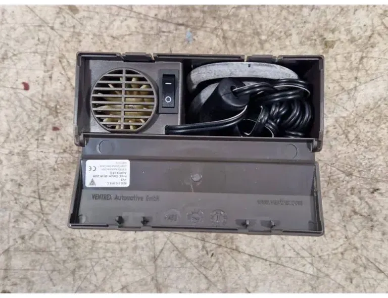 VOLKSWAGEN Passat B6 (2005-2010) Tire Compressor 8D0012615C 34690415