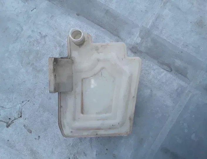 SKODA Superb 2 generation (2008-2015) Washer Tank Motor 1K0955453R,1K0955453Q,1K0955453S 25475616