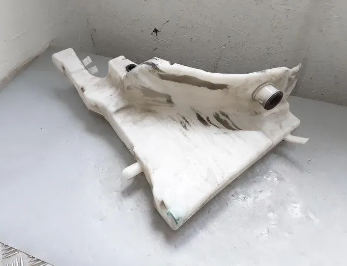 JAGUAR XF 1 generation  (2011-2016) Window Washer Tank 8X2317B613B,8X2317B613A 25527042