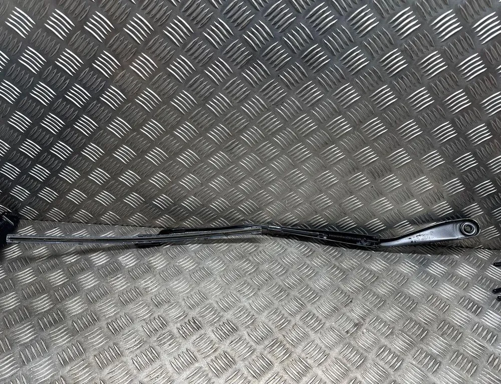 BMW X6 G06 (2019-2024) Front Wiper Arms 5A59A99 34987118
