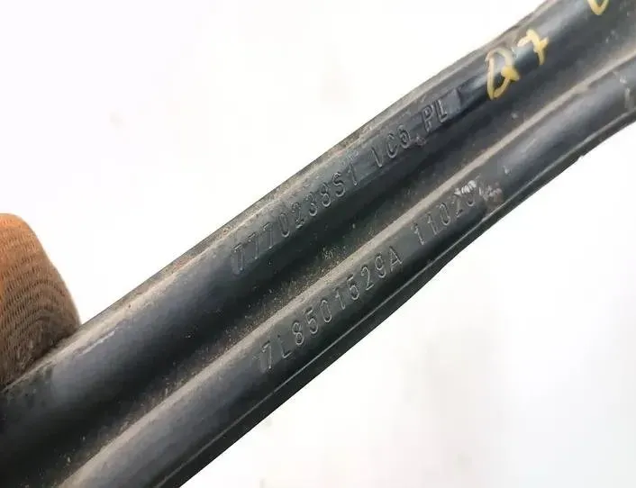 AUDI Q7 4L (2005-2015) Rear Left Arm 110207,7L8501529A 27168077