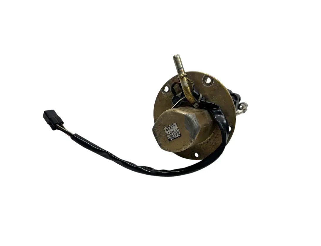 KAWASAKI NINJA Bomba de combustible 49040-0004 34793312