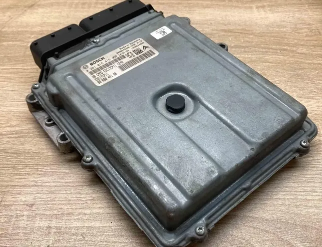 CITROËN C5 1 generation (2001-2008) Unidad de control del motor ECU 9666840180,0281015415 34387953