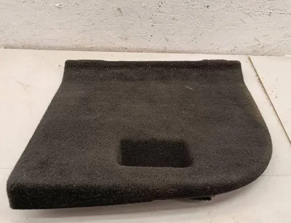 AUDI A4 allroad B8 (2009-2015) Moldura del maletero del lado derecho 8K9863989 35051127