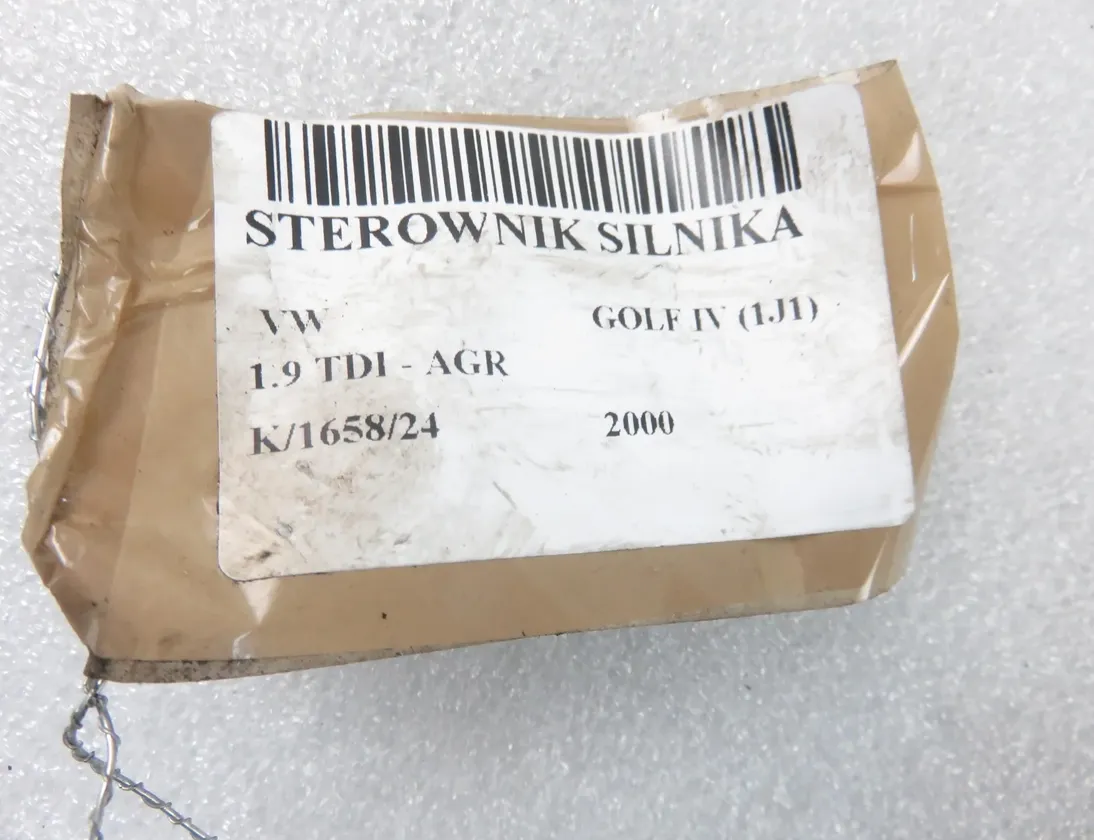 VOLKSWAGEN Golf 4 generation (1997-2006) Control Unit 0281010111,038906012K 28287442