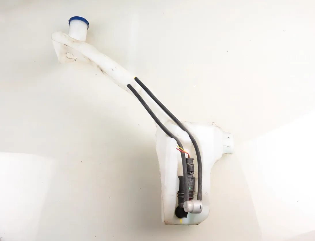 CITROËN C4 Cactus 1 generation (2014-2024) Window Washer Tank 9801973680 28930654