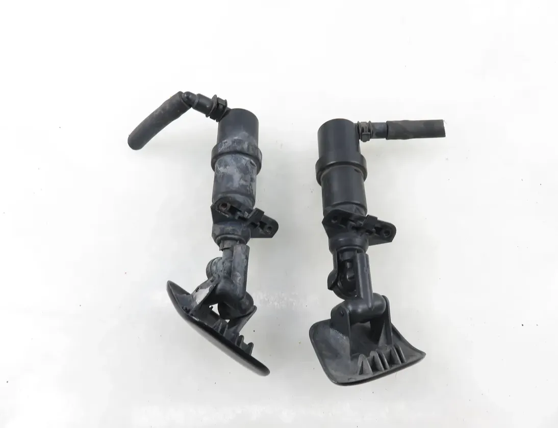 SEAT Leon 1 generation (1999-2005) Front Headlight Washer Nozzle Set 1M0955978A,1M0955978 34521185