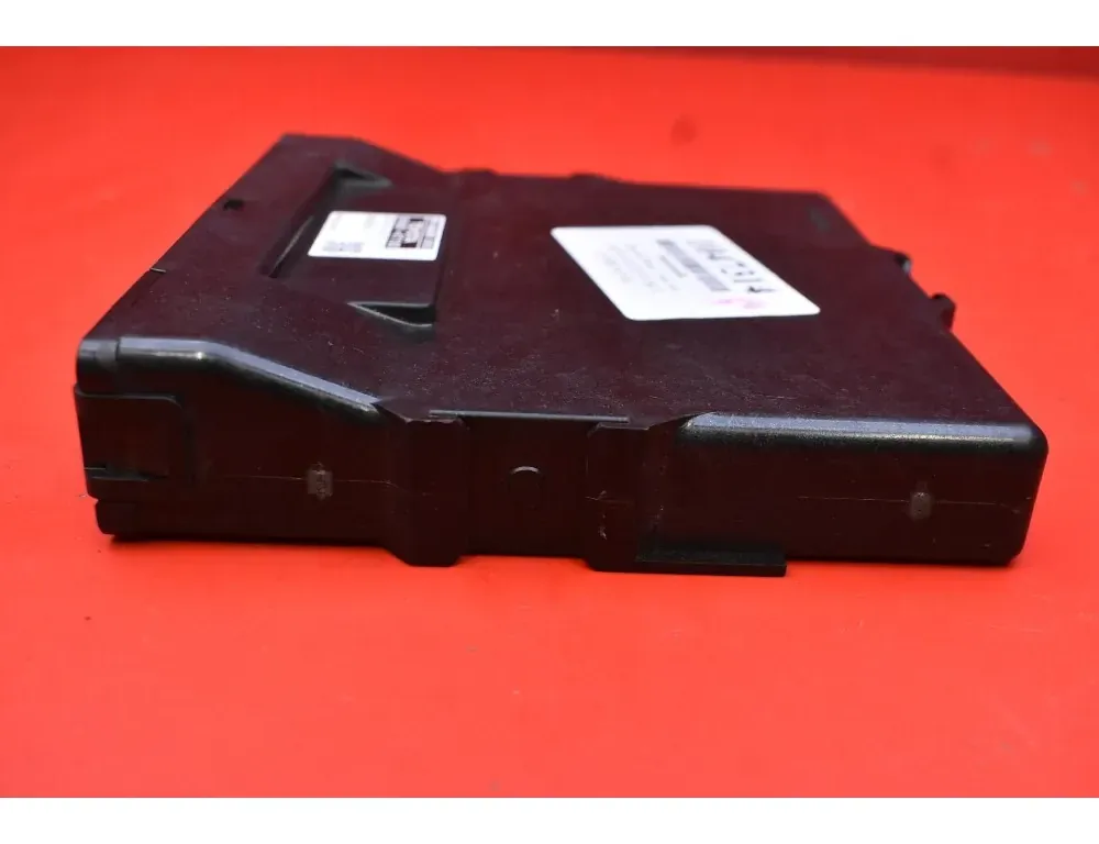 TOYOTA Prius 3 generation (XW30) (2009-2015) Engine Control Unit ECU 89681-47100 33910480