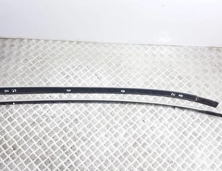 VOLVO XC60 1 generation (2008-2017) Left Side Roof Strip Trim 853491002 34796495