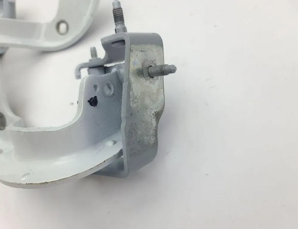 AUDI A4 B9/8W (2015-2024) Bisagra del maletero del lado izquierdo 8W9827299 34954031