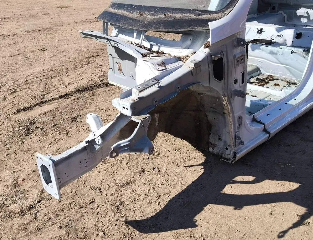 HYUNDAI Front left quarter 34950506