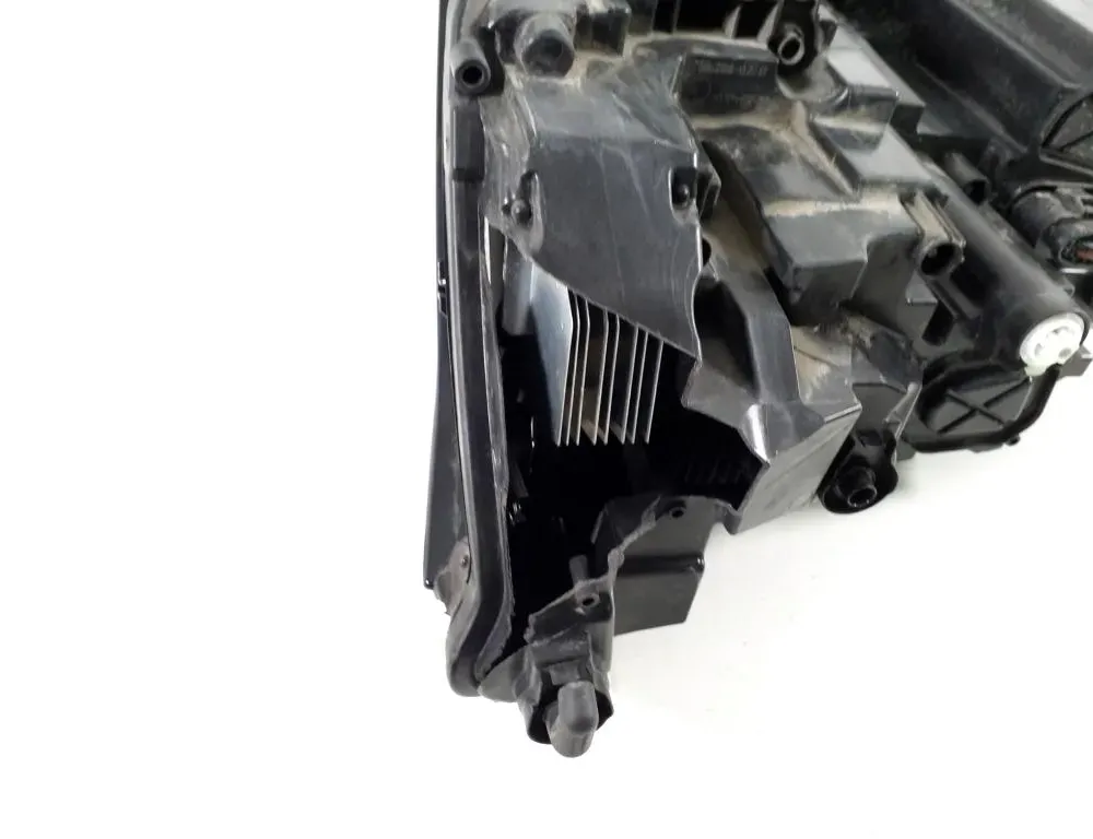 SKODA Enyaq 1 generation (2020-2023) Front Right Headlight 5LB941016B 33075704