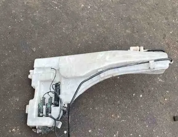 BMW X5 E70 (2006-2013) Window Washer Tank 7184713,10833217,7190998 32453685