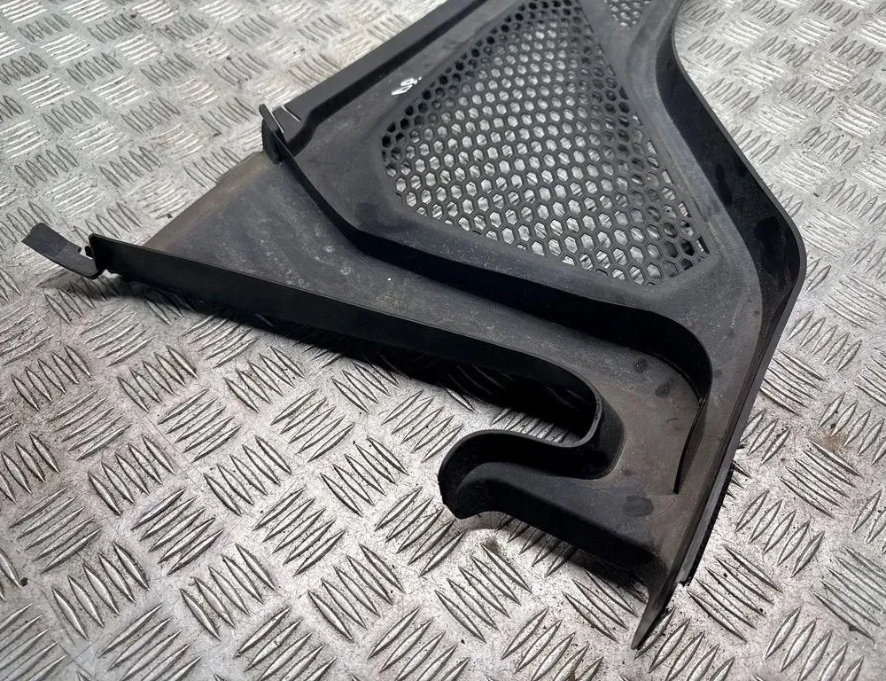 BMW X5 F15 (2013-2018) Front  Wiper Cowl Trim 9245594 34987617