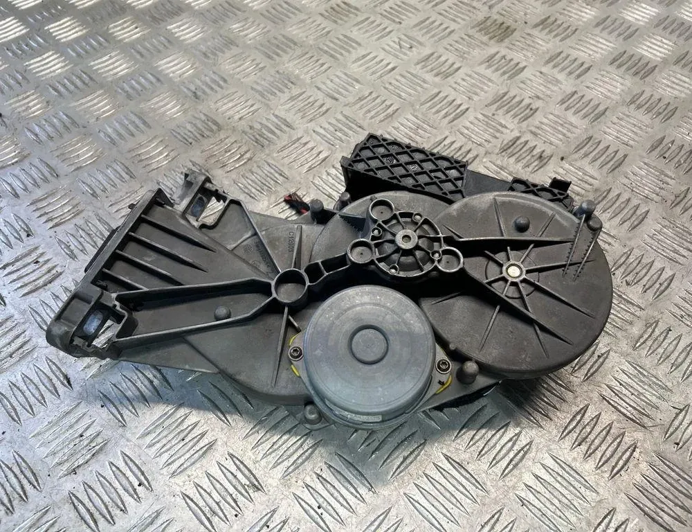 MERCEDES-BENZ GLC X253 (2015-2024) Motor de cierre suave del maletero del portón trasero A0997602601Q8 34910978