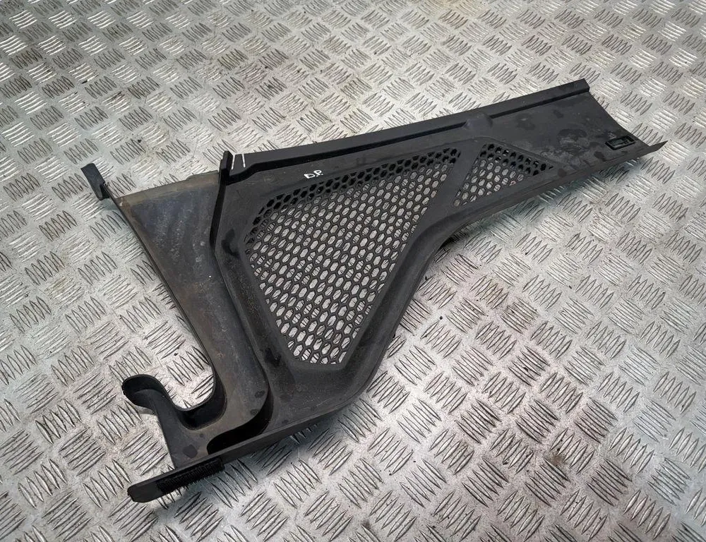 BMW X5 F15 (2013-2018) Front  Wiper Cowl Trim 9245594 34987617