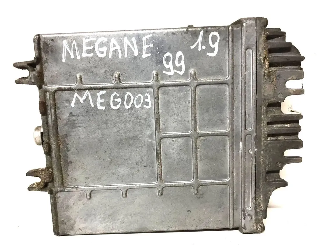 RENAULT Megane 1 generation (1995-2003) Engine Control Unit ECU 0281001969 30141813