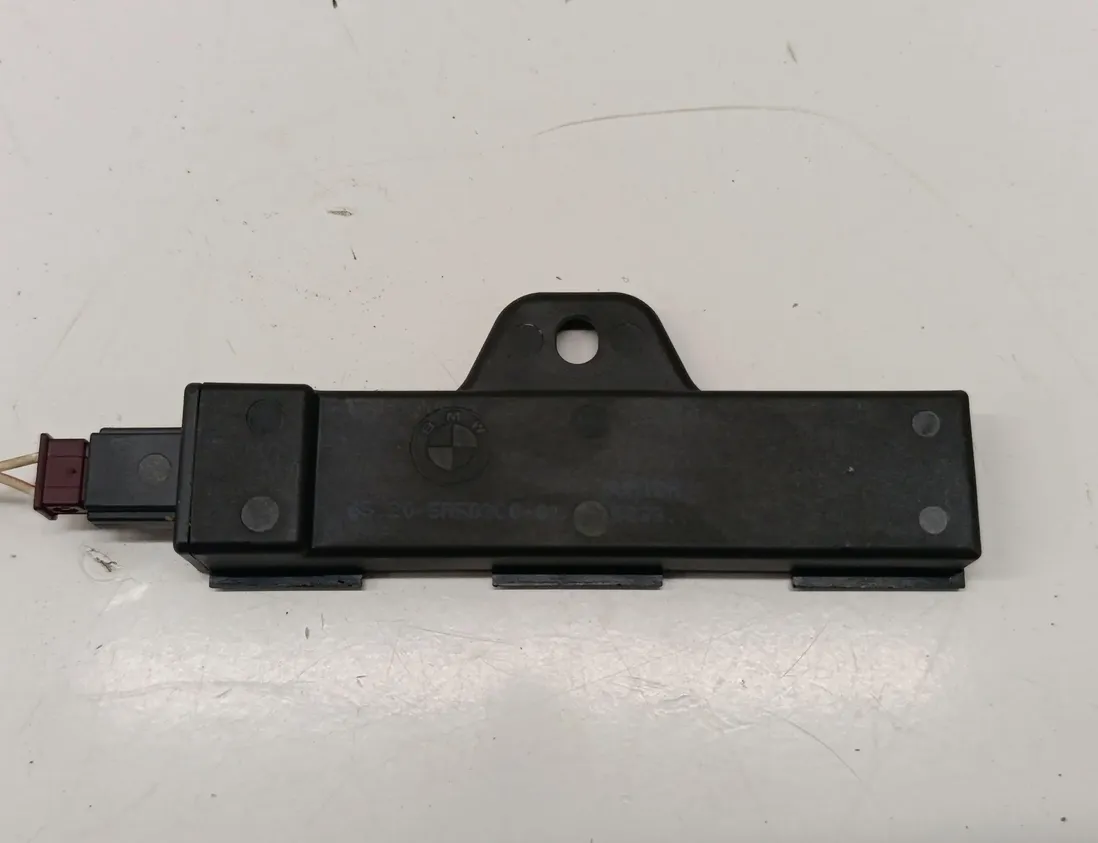 BMW 3 Series G20/G21/G28 (2018-2024) Antena de entrada sin llave 5A5D3C0 28261540