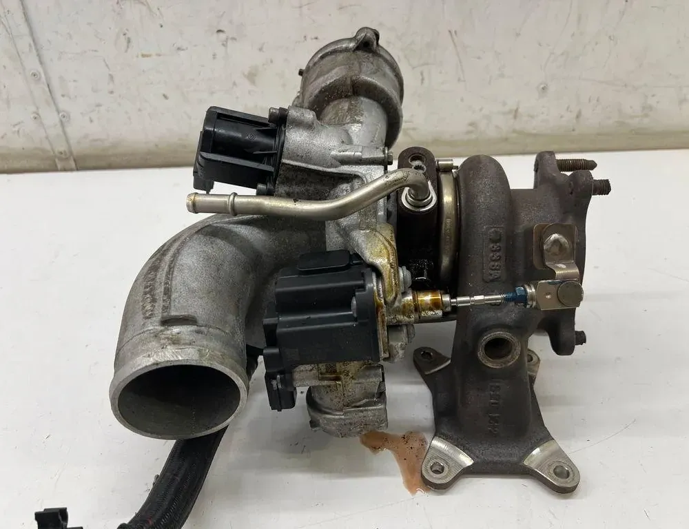 AUDI A4 B9/8W (2015-2024) Turbocharger 06L145612M 34988316
