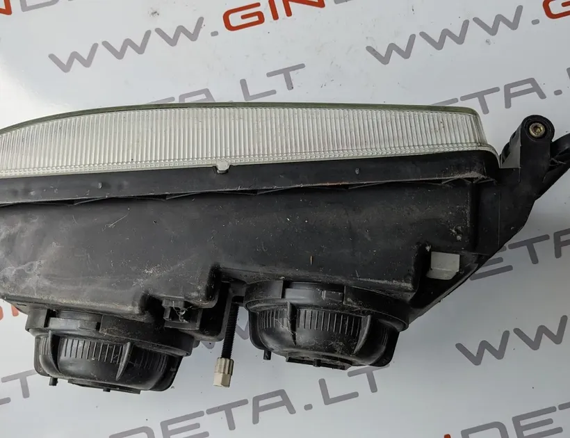IVECO Stralis (2002-present) Front Right Headlight ip0694,504020189 30744422