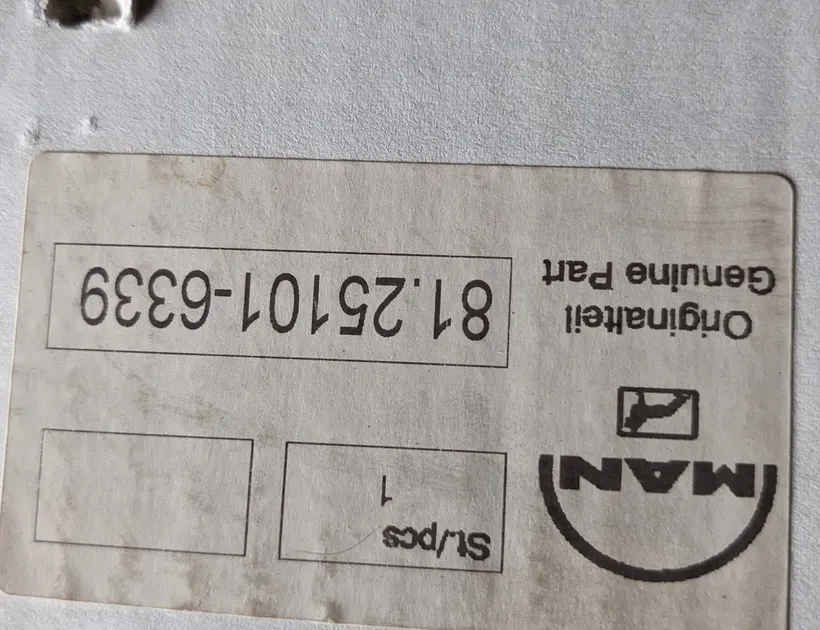 MAN F 2000 (1994-present) Front Left Fog Light 81251016339 32108313