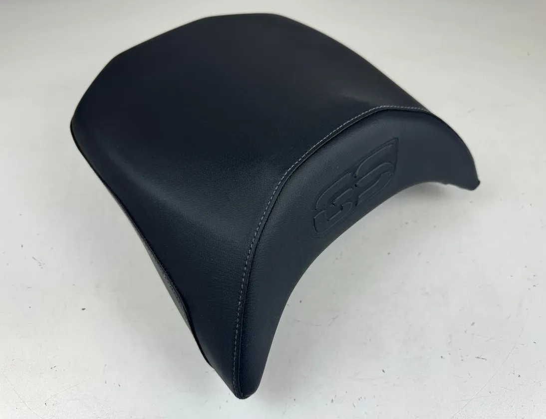 BMW R Rear seat saddle bench 8564242,52538564242 31091839