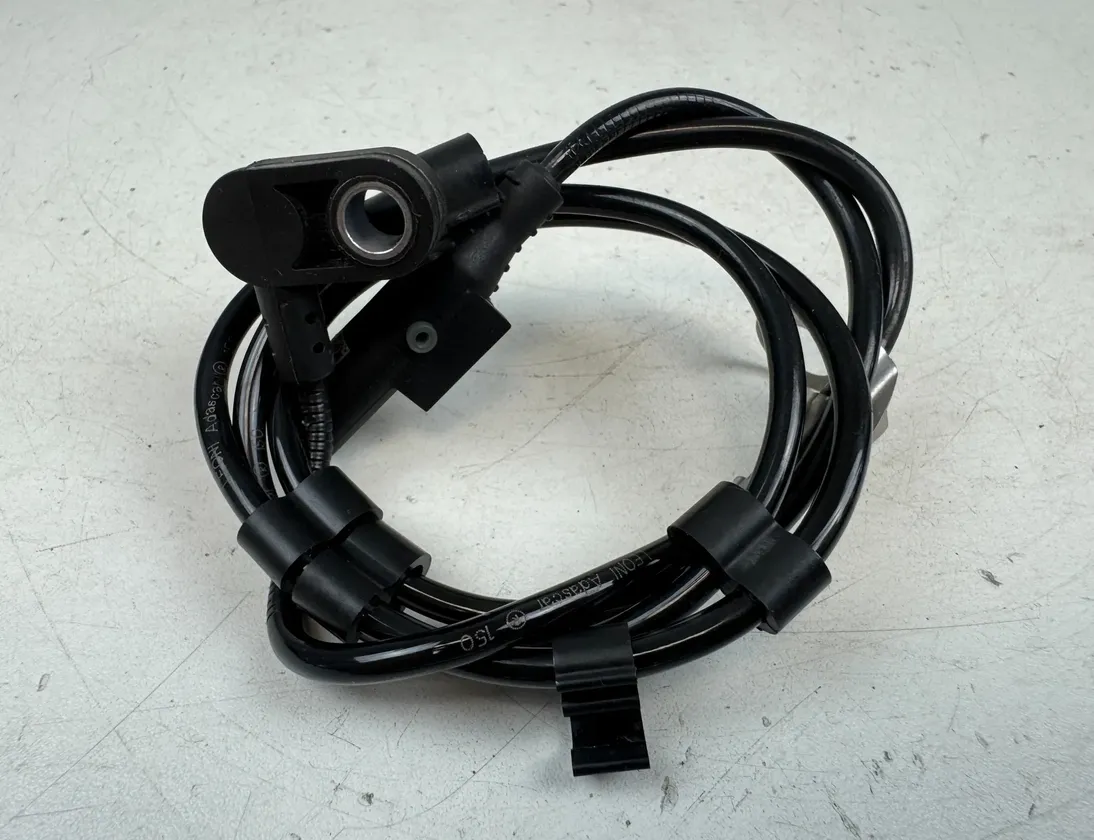 BMW R Front ABS sensor switch 34518551611,34518526571,34518536788,34525A781C5 31097105