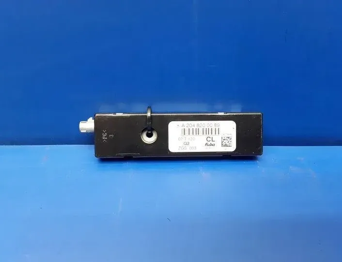 MERCEDES-BENZ C-Class W204/S204/C204 (2004-2015) Amplificador de antena de tapa de maletero A2048200089 21199915
