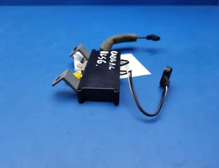 CADILLAC BLS 1 generation (2006-2009) Amplificador de antena de tapa de maletero 127000000,12785232 21209458