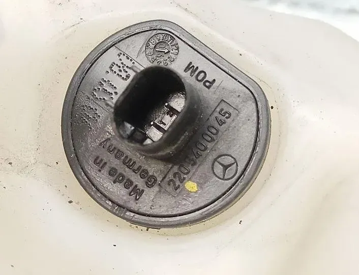 MERCEDES-BENZ E-Class W211/S211 (2002-2009) Window Washer Tank A2118602960,A2118600764,2118601660 21211989