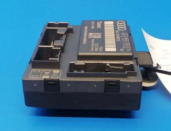 AUDI A6 C6/4F (2004-2011) Rear Right Door Control Unit 4F0959793E 21495612