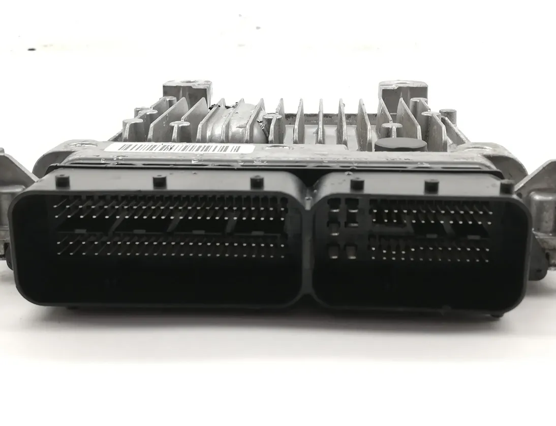 MERCEDES-BENZ E-Class W212/S212/C207/A207 (2009-2016) Engine Control Unit ECU A6519007500 13906410
