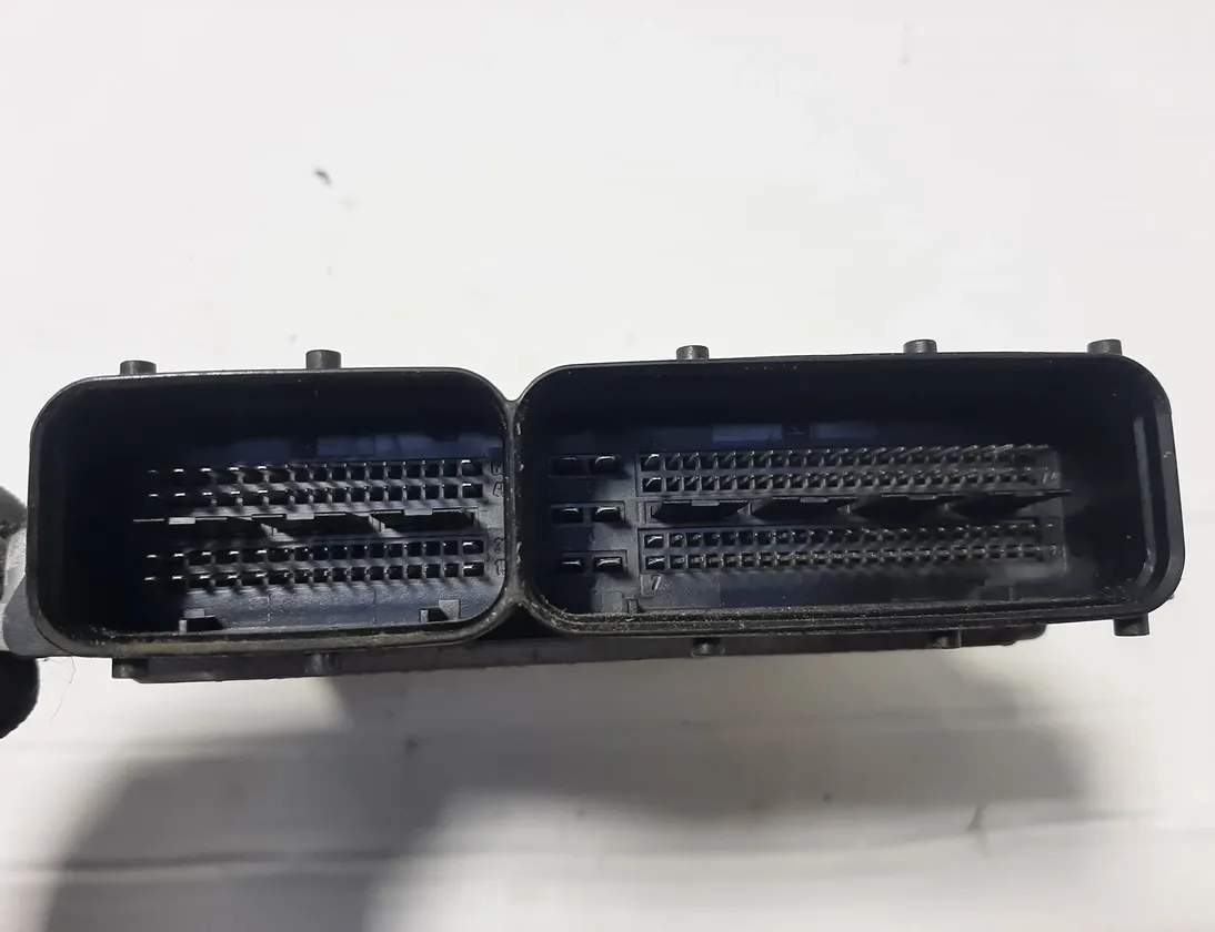 VOLKSWAGEN Tiguan 1 generation (2007-2017) Engine Control Unit ECU 03L906022RP,03L906022RQ 31888048