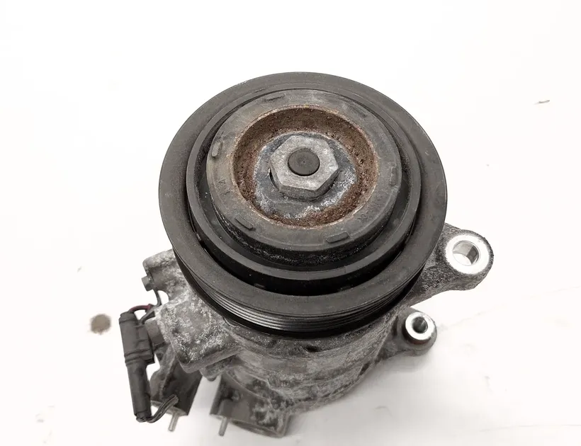 BMW 3 Series F30/F31 (2011-2020) Bomba de aire acondicionado 9330831 31890344