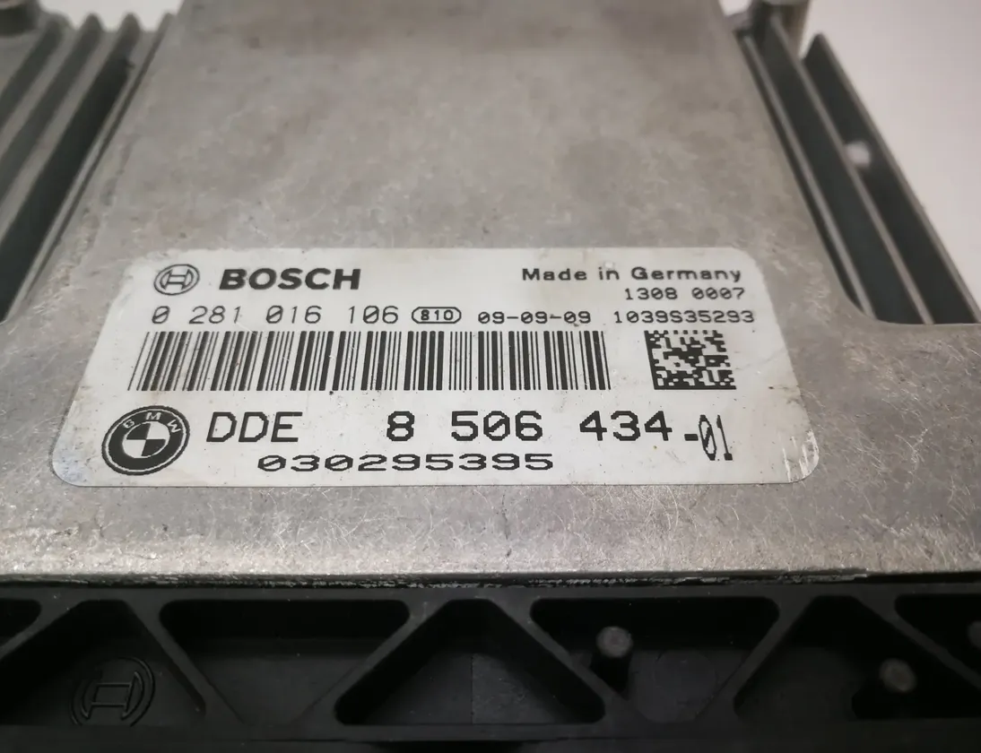 BMW 1 Series E81/E82/E87/E88 (2004-2013) Engine Control Unit ECU 8506434 3806478