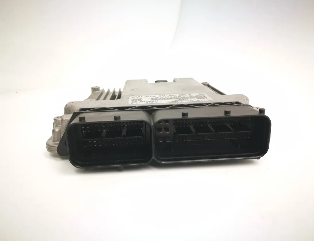 VOLKSWAGEN Variant VII TDI (2014-2024) Engine Control Unit ECU 04L907309B 4048016