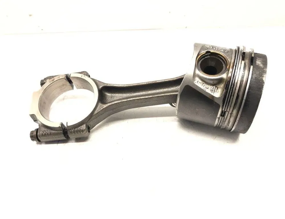 AUDI A4 allroad B8 (2009-2015) Pistón 038JV400 32205703