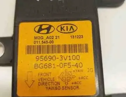 HYUNDAI i40 VF (1 generation) (2011-2020) Acceleration Sensor 2115450221,BG6810F540,956903V100 32582501
