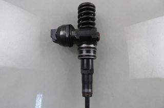 VOLKSWAGEN Sharan 1 generation (1995-2010) Inyector de aceite 038130073AK 32993993