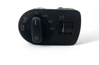 AUDI A1 8X (2010-2020) Headlight Switch Control Unit 8X1941531AH 32374086