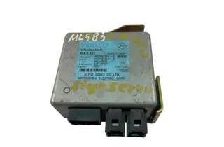 RENAULT Clio 2 generation (1998-2013) Control Unit 8200061924B 34059592