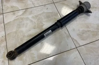AUDI A6 C6/4F (2004-2011) Amortiguador trasero izquierdo 4G5035C 33827061