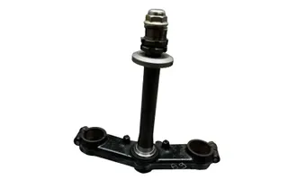 YAMAHA XJ Yugo inferior de la abrazadera de la horquilla del árbol triple inferior 34982147